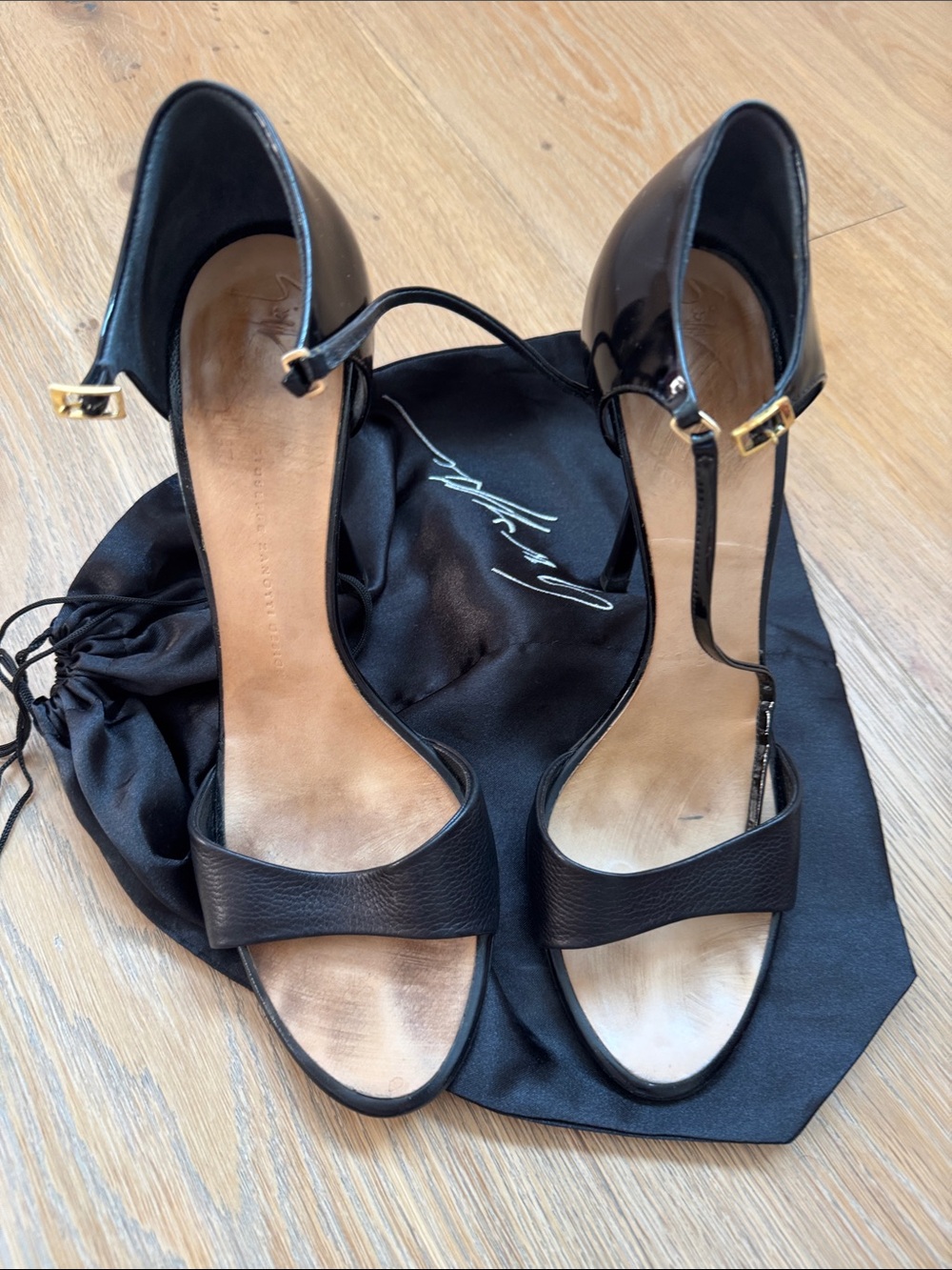 Giuseppe Zanotti Black Leather T-Strap Heeled Sandals with Gold Buckles